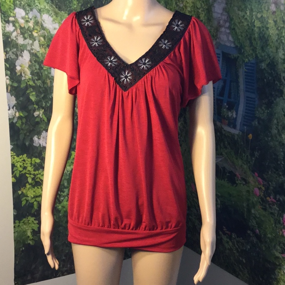 W WRAPPER : Short-sleeve red TOP/TUNIC:  SZ M